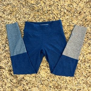 Size Small Outdoor Voices Leggings!